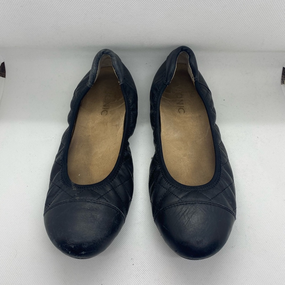 Vionic ballet flats